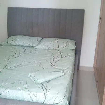 Apto A 5 Min Caminando Playas De Marbella Y A 20 Min De Murallas Apartamento